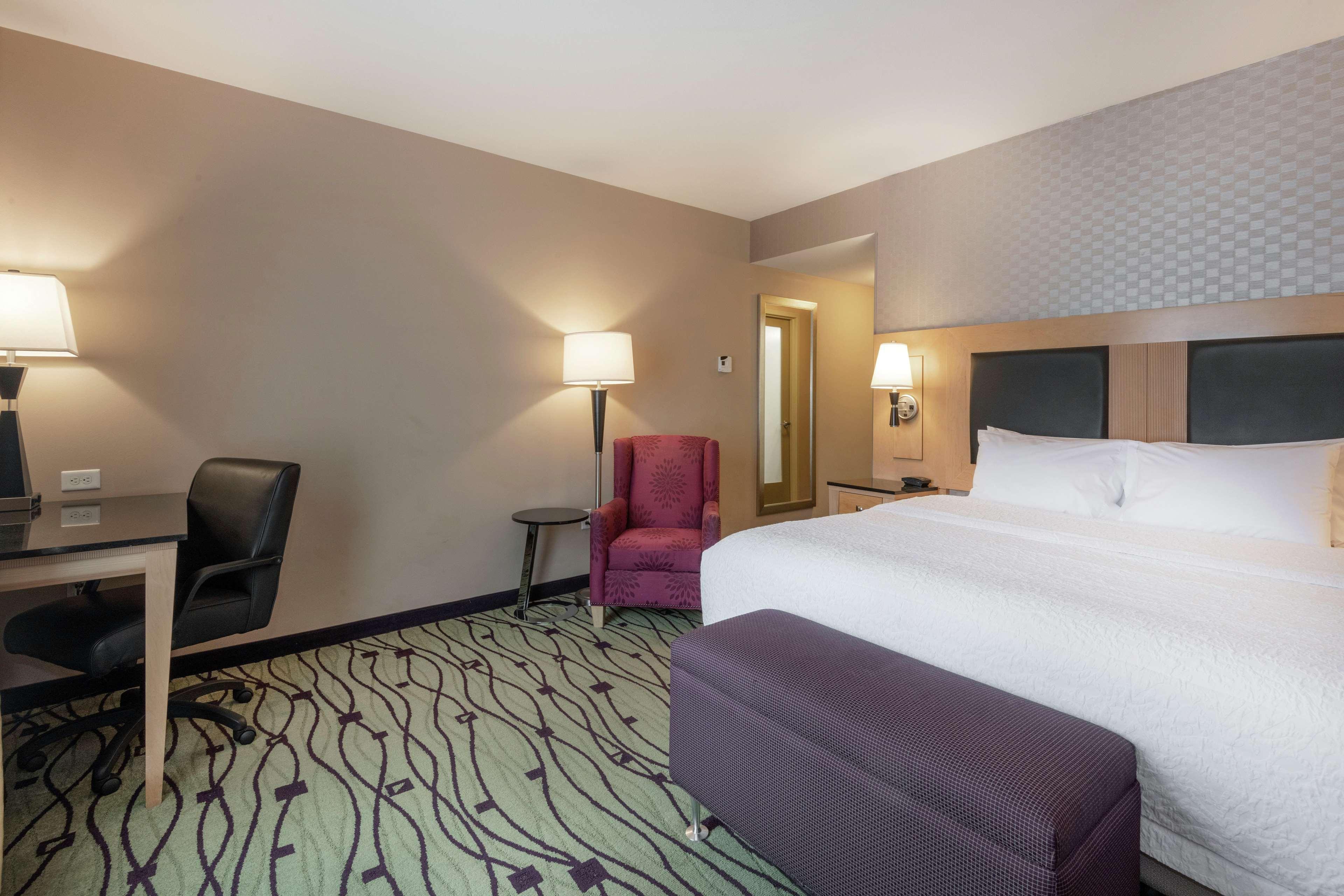 Hampton Inn & Suites Crabtree Raleigh Bagian luar foto