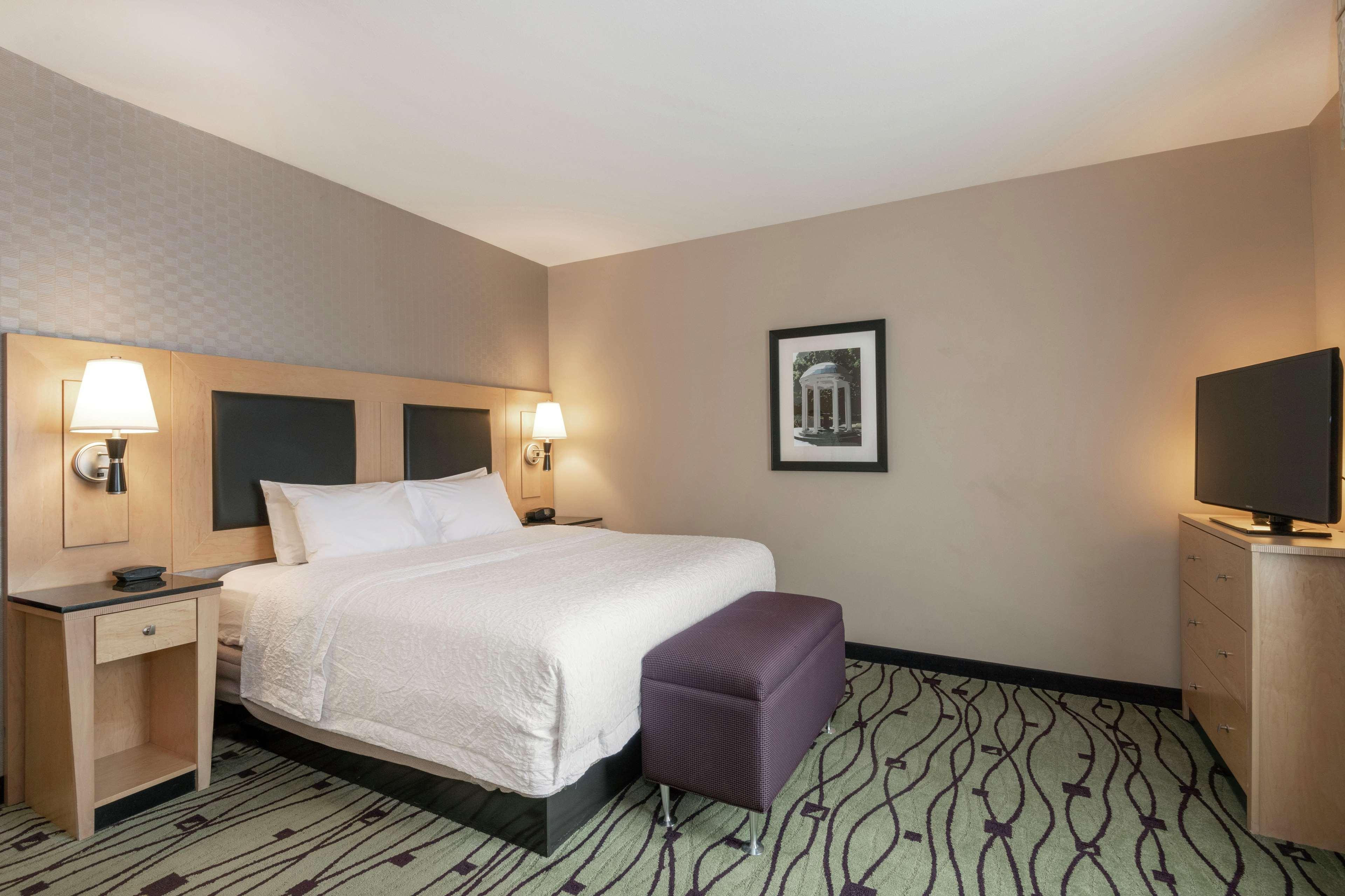 Hampton Inn & Suites Crabtree Raleigh Bagian luar foto