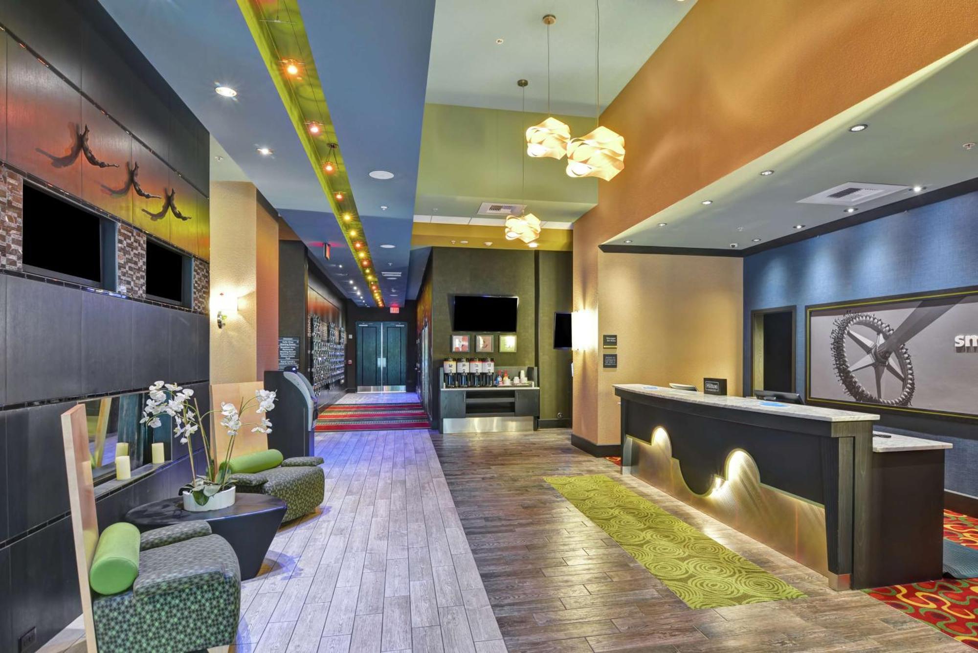 Hampton Inn & Suites Crabtree Raleigh Bagian luar foto