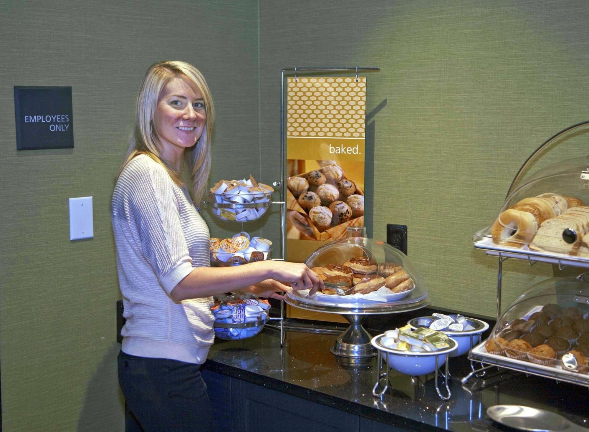 Hampton Inn & Suites Crabtree Raleigh Bagian luar foto